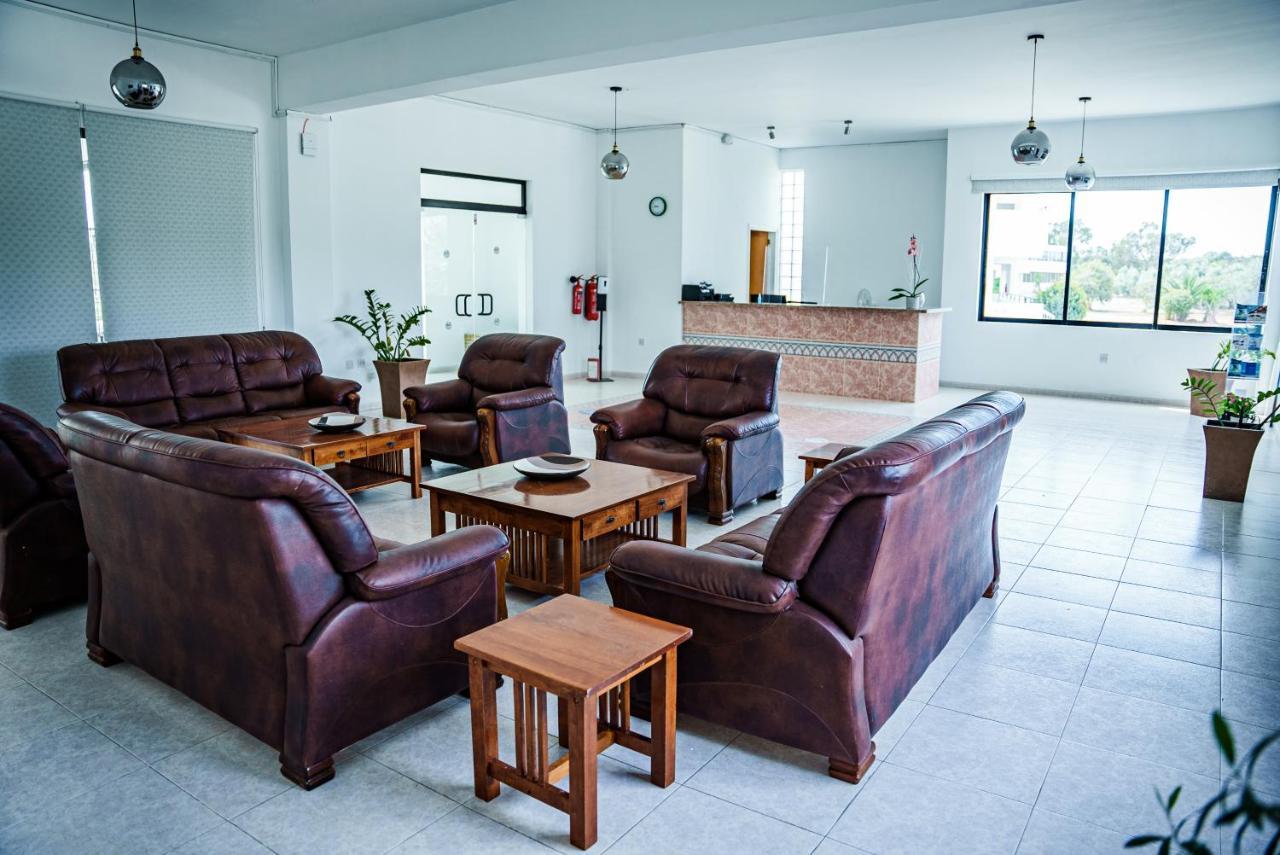 Konnos Bay Gardens Aparthotel โปรทาราส ภายนอก รูปภาพ
