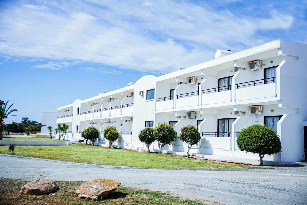 Konnos Bay Gardens Aparthotel โปรทาราส ภายนอก รูปภาพ