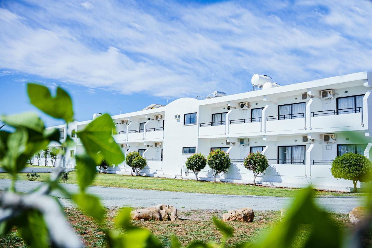 Konnos Bay Gardens Aparthotel โปรทาราส ภายนอก รูปภาพ
